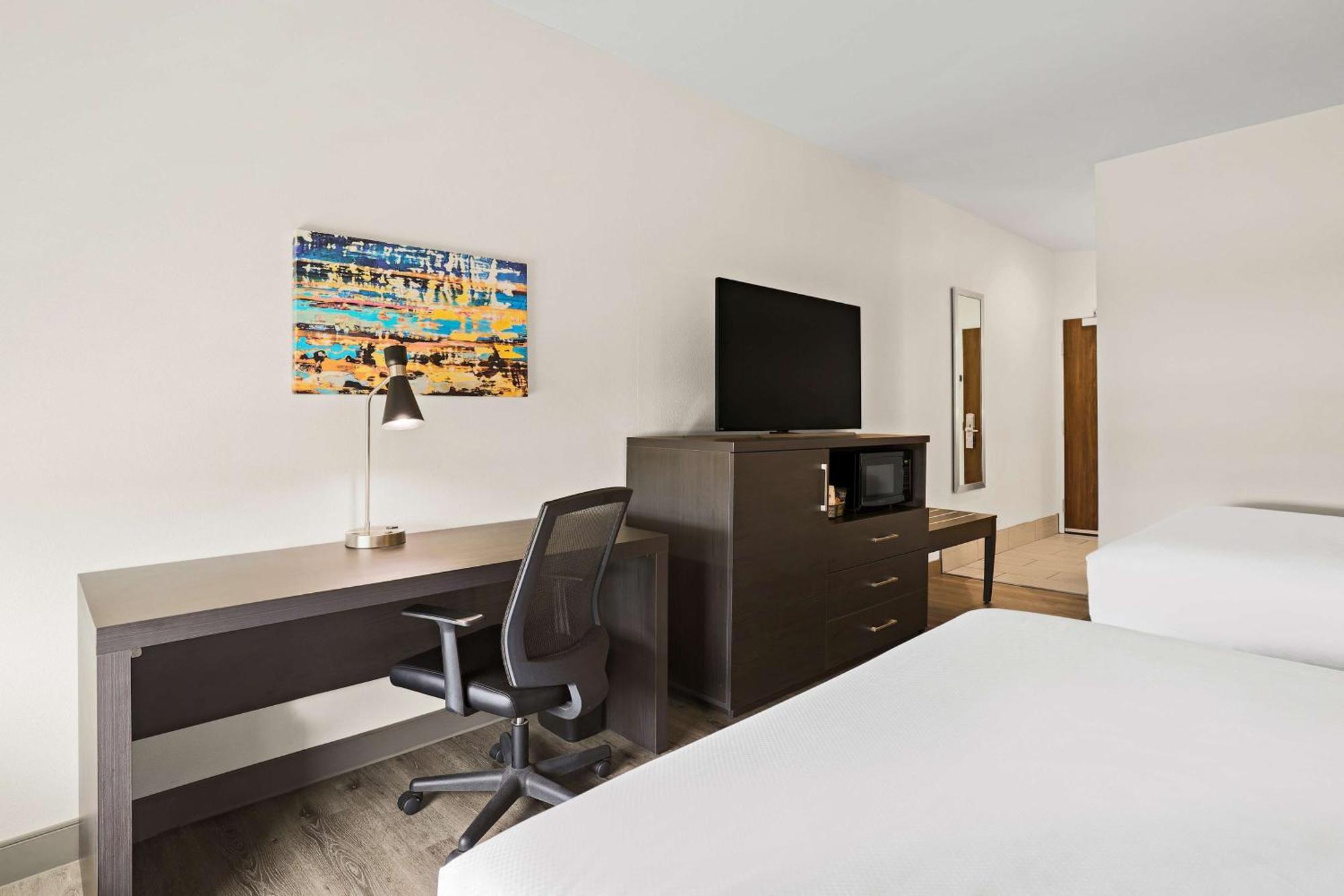 Best Western Iowa - Lake Charles East Dış mekan fotoğraf